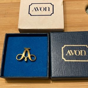 Avon initial ‘A’ pin. Vintage costume jewelry.